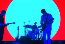 Tycho Divison Tour, 3 of the members on instruments playing a track from their newest release, Epoch