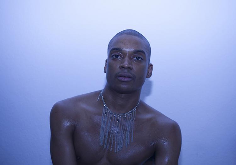 Lotic_Photo_2015_750_525_75_s