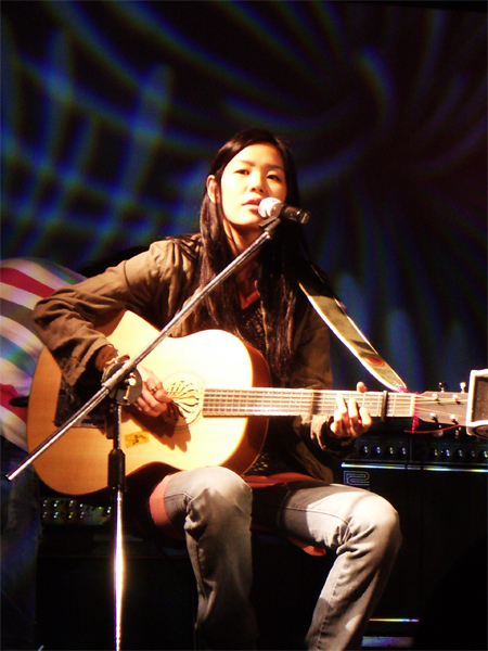 The Case for International Music: Starting with Indie Taiwanese Artist Deserts Chang