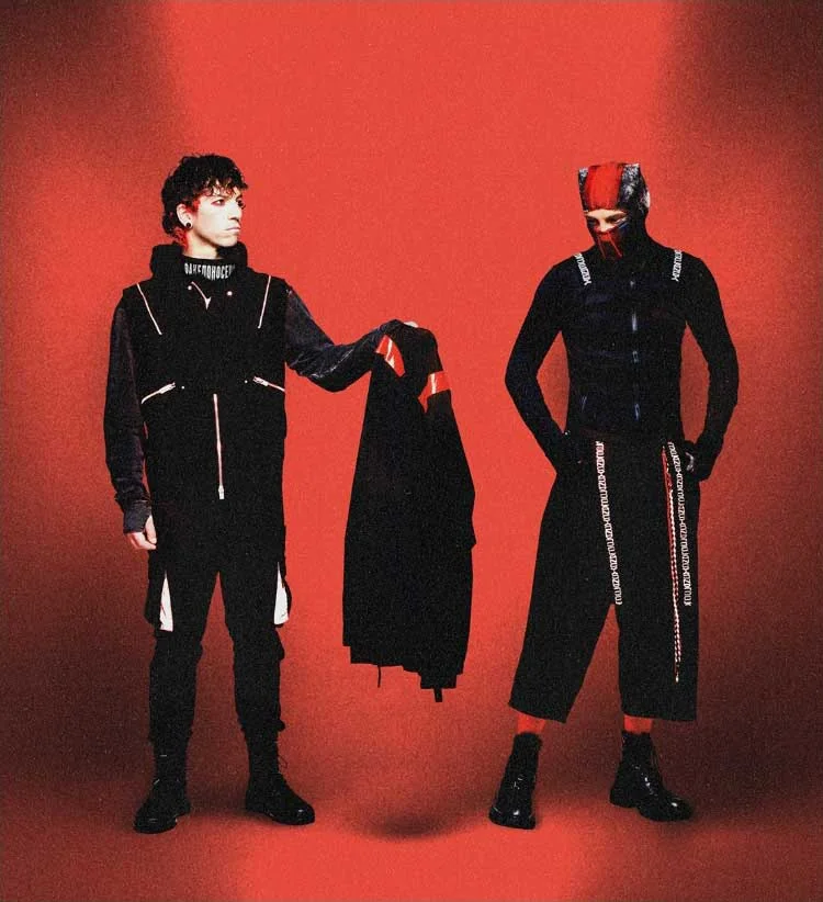 Twenty One Pilots - Breach
